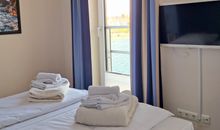 Apartment 40 "Backbord",, Blickrichtung  Binnenhafen Nord-West/Offenes Meer/Innenstadt