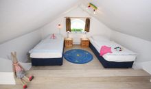 Schlafzimmer  mit Doppelbett