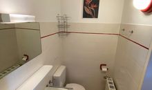 Retro-Apartment in zentraler Lage: Entspannen im Familienbungalow mit Garten (9228)