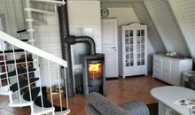 Wohnzimmer mit Kamin