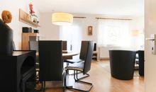 Urlauberdorf 20c- Blick in den Wohn- und Essbereich