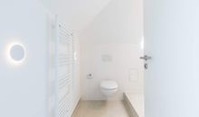 2. Bad mit Dusche und WC im DG (2. Wohnebene)