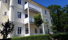 Einzelbalkon in der Mitte