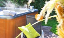 Entspannen im Jacuzzi oder auf dem Gartenstuhl