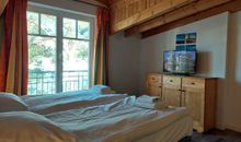 Schlafzimmer mit TV