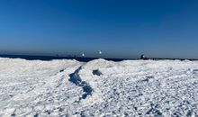 Usedom`s Strände unter Eis verborgen
