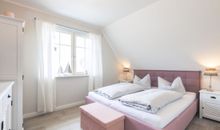 Der Balkon zur  Ostseite -Ideal fürs Frühstück in der Sonne