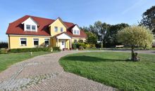 Ferienhof am Leuchtturm in Kühlungsborn - Blick auf das Landhaus mit 4 Ferienwohnungen