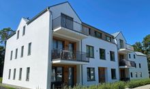 seitlicher Blick zur Villa Carlotta