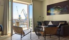 Hafenspitze App.31- Ausblick auf den Industriehafen