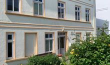 Vill Victoria mit Wildblumen-Vorgarten (wir sind auch Imker :-) )