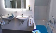 Luxus Reethaus am Meer bis 8 Personen Sauna Wlan Kamin Wasch