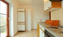 Renoviertes Badezimmer mit großzügiger Dusche