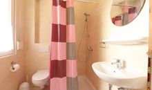 Bad Dusche und WC