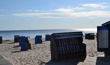Strand mit Strandkorbverleih