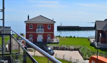 Appartement mit seitlichem Meerblick