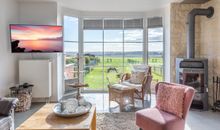 Großzügige Fenster im Wohnbereich