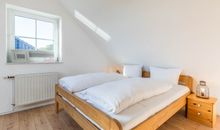 Schlafzimmer DG