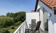 möblierter Balkon