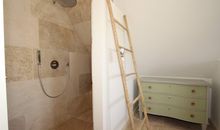 Bad im OG mit Dusche