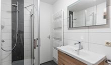 Duschbad EG