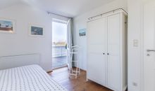 Kleiderschrank