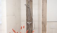 Bad Dusche
