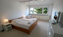 1. Schlafzimmer