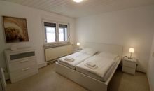 2. Schlafzimmer (mittlerweile auch mit TV)