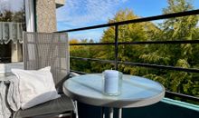 Balkon mit Waldblick