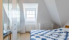 Doppelbett Kleiderschrank