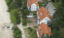 Ferienanlage Blaumuschel  Ferienwohnung liegt hier im ersten Haus, welches auf dem Bild zu sehen ist.