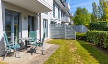 Terrasse + Rasen
