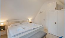 Schlafzimmer 2 mit zwei Einzelbetten