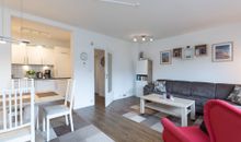Wohnzimmer mit Essecke