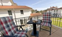 bestuhlter Ostbalkon