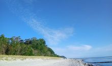 Ostsee unter blauen Himmel