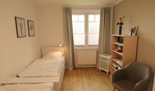 2. Schlafzimmer