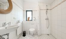 kleines Bad vor dem großen Schlafzimmer 2.OG