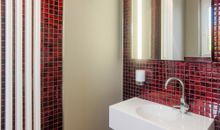 separates Gäste-WC im Erdgeschoss