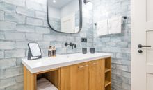 Badezimmer / Waschtisch