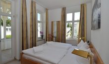 1. Schlafzimmer mit Doppelbett