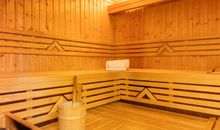 Schlafzimmer mit Doppelbett