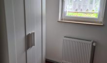 Fischerkate mit den Haushälften 2, 2A und 2B (Vorderseite)