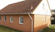 Rückwärtige und seitliche Ansicht des Hauses
