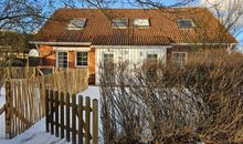 Gartenpforte und Weg zum Haus