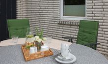 Gutshof Liepe - Ferienwohnung im Erdgeschoss Terrasse