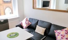 Schlafzimmer - Doppelbett 1,60 x 2 m
