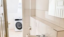 Gutshof Liepe - Ferienwohnung im 1. Obergeschoss - Gäste WC und Waschraum