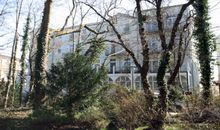 Blick vom Kurpark auf das Haus